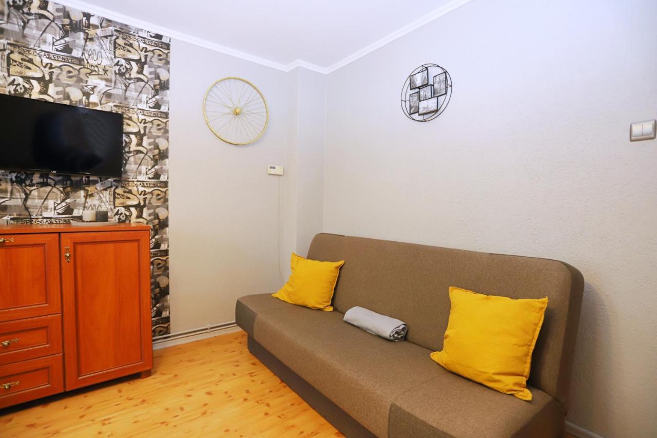 Apartament Rowerlovy Daire Wałbrzych Dış mekan fotoğraf