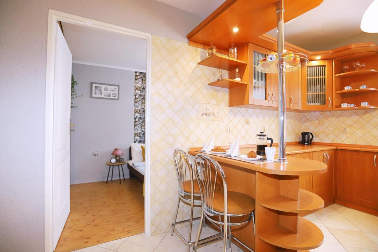 Apartament Rowerlovy Daire Wałbrzych Dış mekan fotoğraf